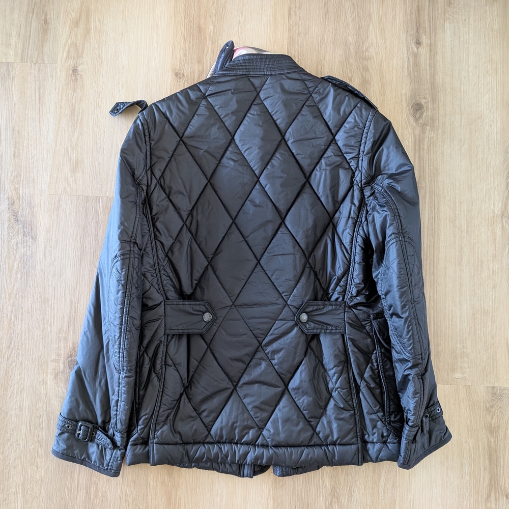 Burberry Black Puffer Jacket Quilted Insulation - Picture 6 of 6